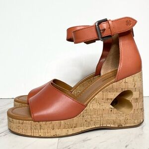 Lucky Brand Himmy Heart Cork Wedge Heel Sandal 9 1/2 M